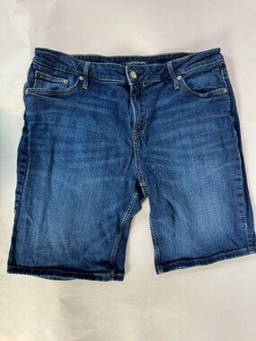 Calvin Klein Womens Denim Shorts - Size 16